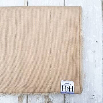 Hetty and Huxley - Neutral and Cream Pet Blanket - Medium