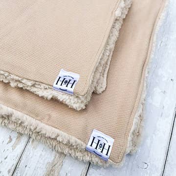 Hetty and Huxley - Neutral and Cream Pet Blanket - Medium