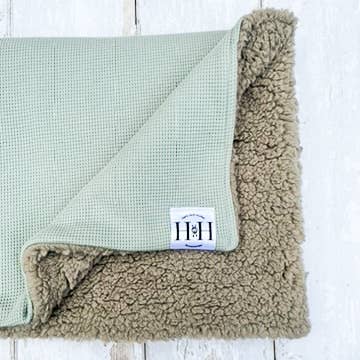 Hetty and Huxley - Mint and Grey Pet Blanket - Large