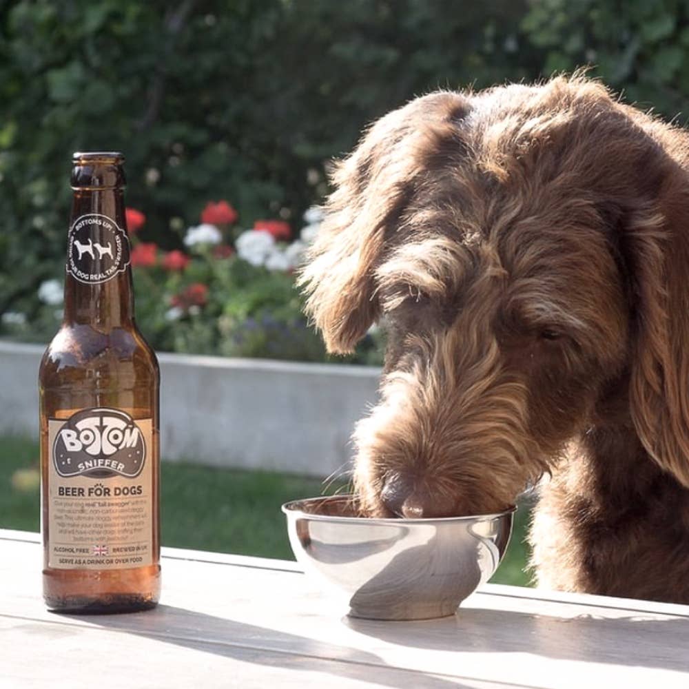WOOF&BREW LTD - Woof&Brew Bottom Sniffer Dog 'Beer' Gift Treat - 330ml