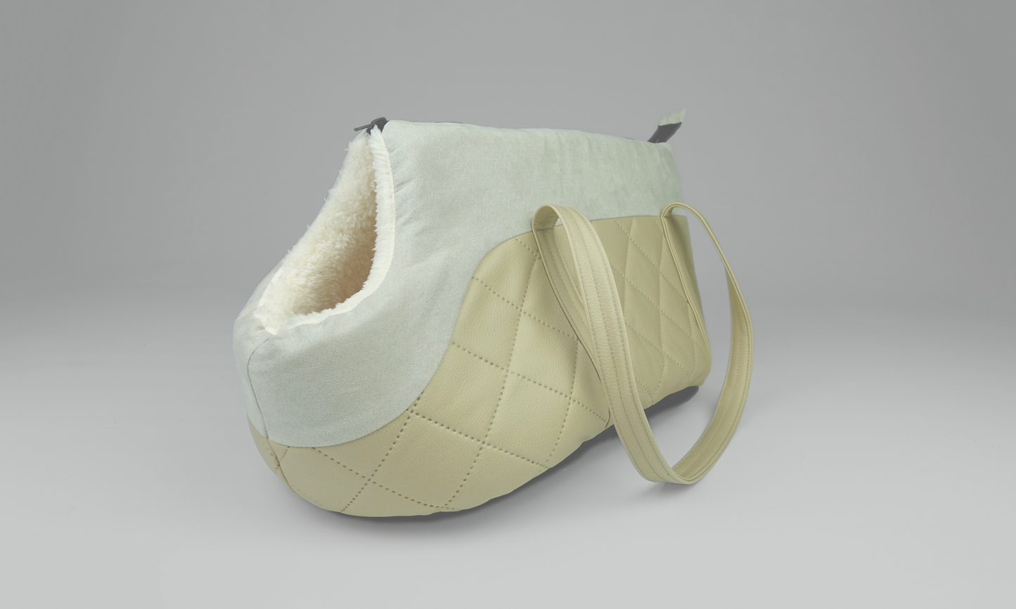 Hillfoot & Paws - Luxury Pet Travel Carrier - Cream