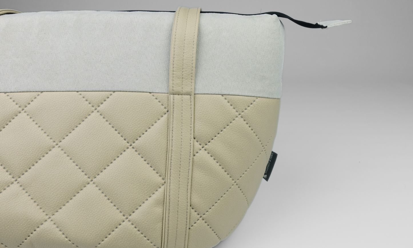 Hillfoot & Paws - Luxury Pet Travel Carrier - Cream