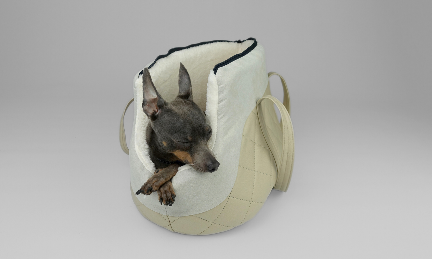 Hillfoot & Paws - Luxury Pet Travel Carrier - Cream