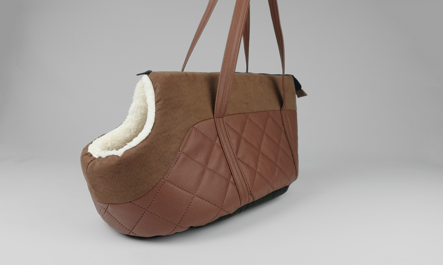 Hillfoot & Paws - Luxury Pet Travel Carrier - Brown